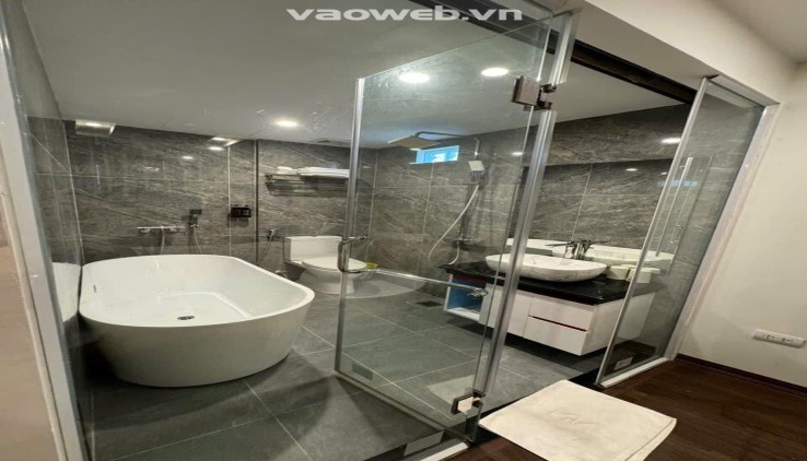 HOT - Bán KS 3* phố Vũ Trọng Phụng - Thanh Xuân, 103m 8 tầng, giá cực sốc CHỈ 69 tỷ