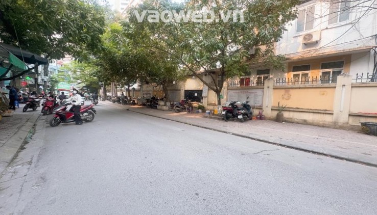 Bán KS phố Quan Nhân - Thanh Xuân, 3* 103m2 x 8 tầng, giá đầu tư 69 tỷ
