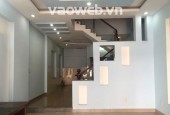 bán nhà hẻm xe hơi thạnh lộc 15, cách đường lớn hà huy giáp 50m2, phường thạnh lộc q12, nhà thông thoáng sạch sẽ, sổ vuông, DT: 90m2, giá nhỉnh 5 tỷ