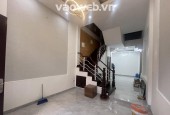 BÁN NHÀ LÊ VĂN LƯƠNG – 40M2 – 3.7M MT – 8.70 TỶ - NGÕ THÔNG – BA GÁC LƯỢN