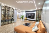 Căn hộ skyvilla 3 ngủ 3 WC, dt 181m2, tòa 25T1, tòa vip nhất khu Trung Hòa - Nhân Chính