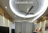 Bán nhà Nguyễn Thái Học , Ba Đình , HN . DT 115M2 , 4Tầng , MT 4m .  GIÁ 32.4 TỶ