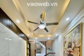 PHỐ VÕ THỊ SÁU-HAI BÀ TRƯNG DT 30 MET, 3 TẦNG, NGÕ RỘNG 3 M, NGÕ THÔNG,50 RA Ô TÔ, GẦN HỒ,CÔNG VIÊN ĐIỀU HÒA, KINH DOANH ĐỈNH CAO.SỔ ĐỎ CC,THIỆN CHÍ