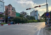 26 TỶ HOÀNG CẦU,DÂN XÂY CHẮC CHẮN,,KINH DOANH SẦM UẤT,Ở SƯỚNG 54 M2,MẶT TIỀN KHỦNG