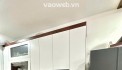 Cần bán căn hộ chung cư mặt đường Nghiêm Xuân Yêm, diện tích 73,6 m², thiết kế 3 phòng ngủ và 2 vệ sinh, ở tầng trung thoáng mát. Hướng căn hộ đón