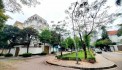 Biệt thự trên bán đảo Linh Đàm cạnh hồ điều hòa, DT 254m2, mặt tiền 13m, giá chỉ 6x tỷ