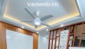 Bán gấp nhà 5 tầng tại Đông Thiên,Vĩnh Hưng , Hoàng Mai, hơn 6 tỷ, 32m2, 3PN, 4WC