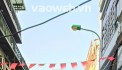 SIÊU PHẨM DUY NHẤT , MẶT PHỐ ĐỐNG MÁC , Ô TÔ ĐỖ CỬA , THANG MÁY CHỜ , BÁN ĐẤT TẶNG NHÀ 85M2 X 2T X 6M . GIÁ NHỈNH 39 TỶ .