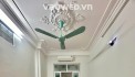 VĂN CHƯƠNG-CHỈ NHỈNH 5 TỶ-DT 27m x 5 TẦNG-DÂN XÂY-GẦN HỒ-30m Ô TÔ TRÁNH
