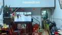 Bán nhà 1 Trệt 1 Lầu trung tâm TP Dĩ An,gần trường THPT Dĩ An,đường xe hơi