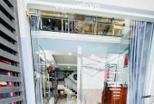 Bao Rẻ, Bán Gấp Nhà Chu Văn An 30m2, 5 Tầng Chỉ Nhỉnh 5 Tỉ