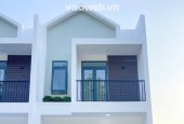 Bán gấp nhà 1 trệt 1 lầu sân xe hơi full nội thất ngay trường THCS Thạnh Phú, TT 600tr nhận nhà ở