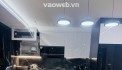 Sky villa 3 ngủ 2 WC 140m2 tòa Diamond Goldmark City nội thất nhập khẩu Châu Âu mới 100% chưa sử dụng