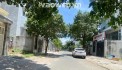 bán nhà MT  đường số 9, An Phú Vista
- Diện tích: 175,5m2
- Kết cấu: C4
- Hướng: tây bắc
- Giá bán: 32 tỷ